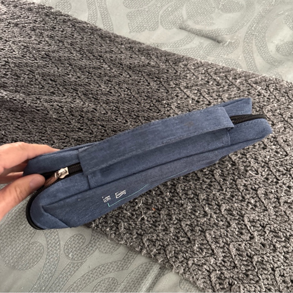 Source Unknown Blue Bible Cover Bag with Inspirational Quote - Picture 5 of 7